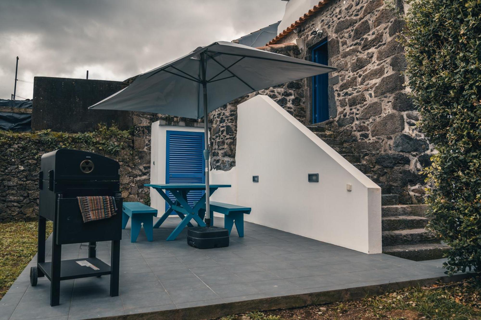 Stone House Villa Achadinha ภายนอก รูปภาพ